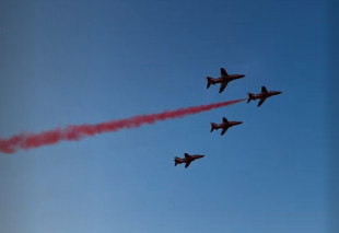 Rozpoczęły się odloty z Air Show. Lotnisko Warszawa-Radom uruchomiane z ograniczeniami