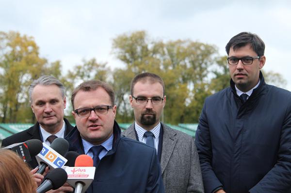 Prezydent Witkowski ogłosił informację o rozpoczęciu procedury przetargowej na stadionie Radomiaka w
