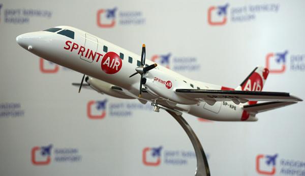 Trasy SprintAir z Radomia obsługiwał będzie bazujący na Sadkowie Saab 340, zabierający 33 pasażerów