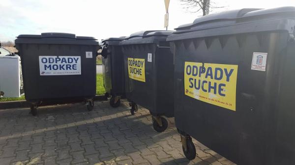 Pojemniki na odpady w Radomiu są podzielone na dwa rodzaje