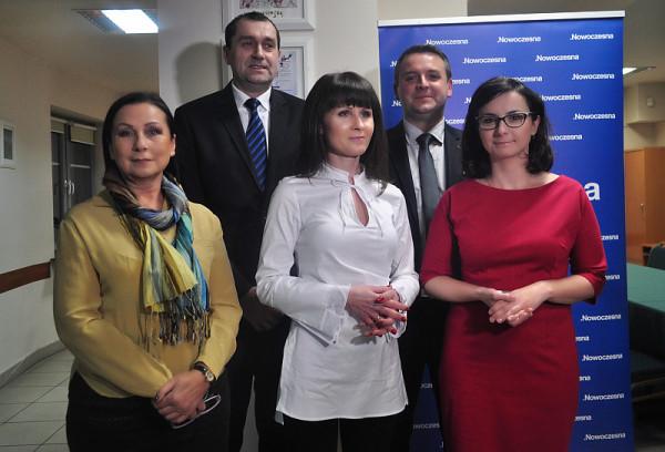 Od lewej: Ewa Zarychta, Tomasz Trela, Katarzyna Kalinowska, Marcin Hetman, Kamila Gasiuk-Pihowicz 