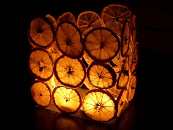 W programie m.in. warsztat tworzenia zimowych lampionów z pomarańczy