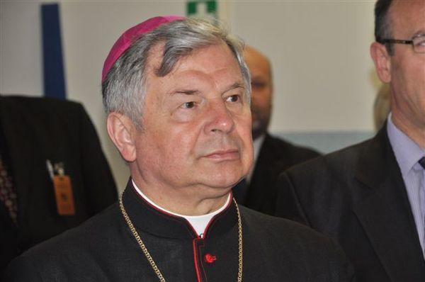 Biskup Tomasik