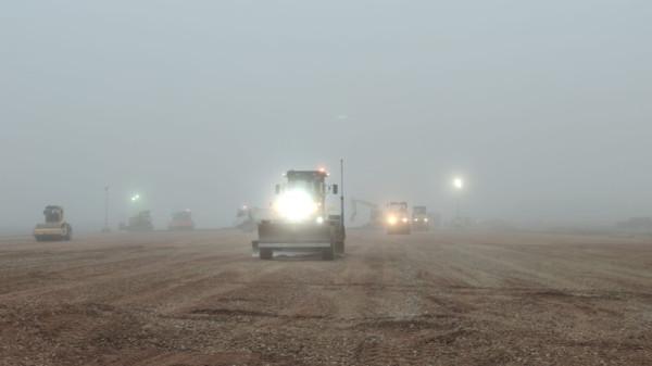 Koniec prac przy pasie startowym zaplanowany jest na koniec września 2020 r.