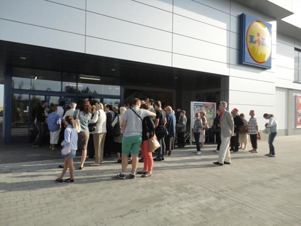 Lidl przy ul. Mieszka I w Radomiu. Foto: Daria Kurys