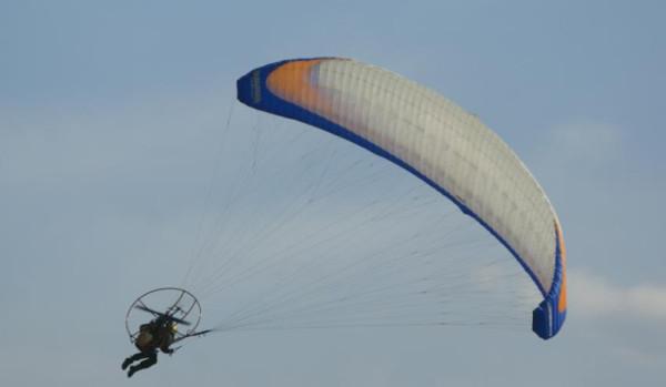 Foto: lotniczapolska.pl i aeroklub-polski.pl