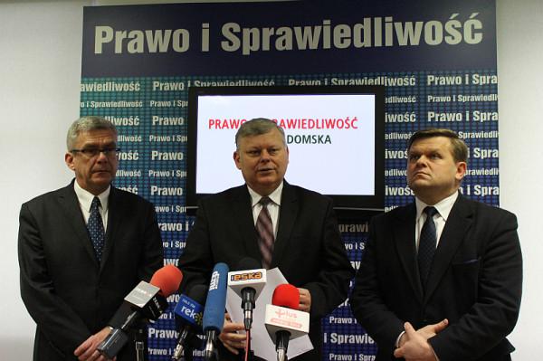 Liderzy radomskiego PiS. Od lewej: Stanisław Karczewski, Marek Suski, Wojciech Skurkiewicz 