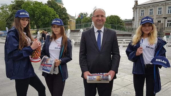 Adam Bielan ostatnie godziny kampanii wyborczej spędza w Radomiu i regionie