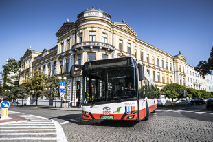 Zmiana czasu i zmiany w kursowaniu autobusów